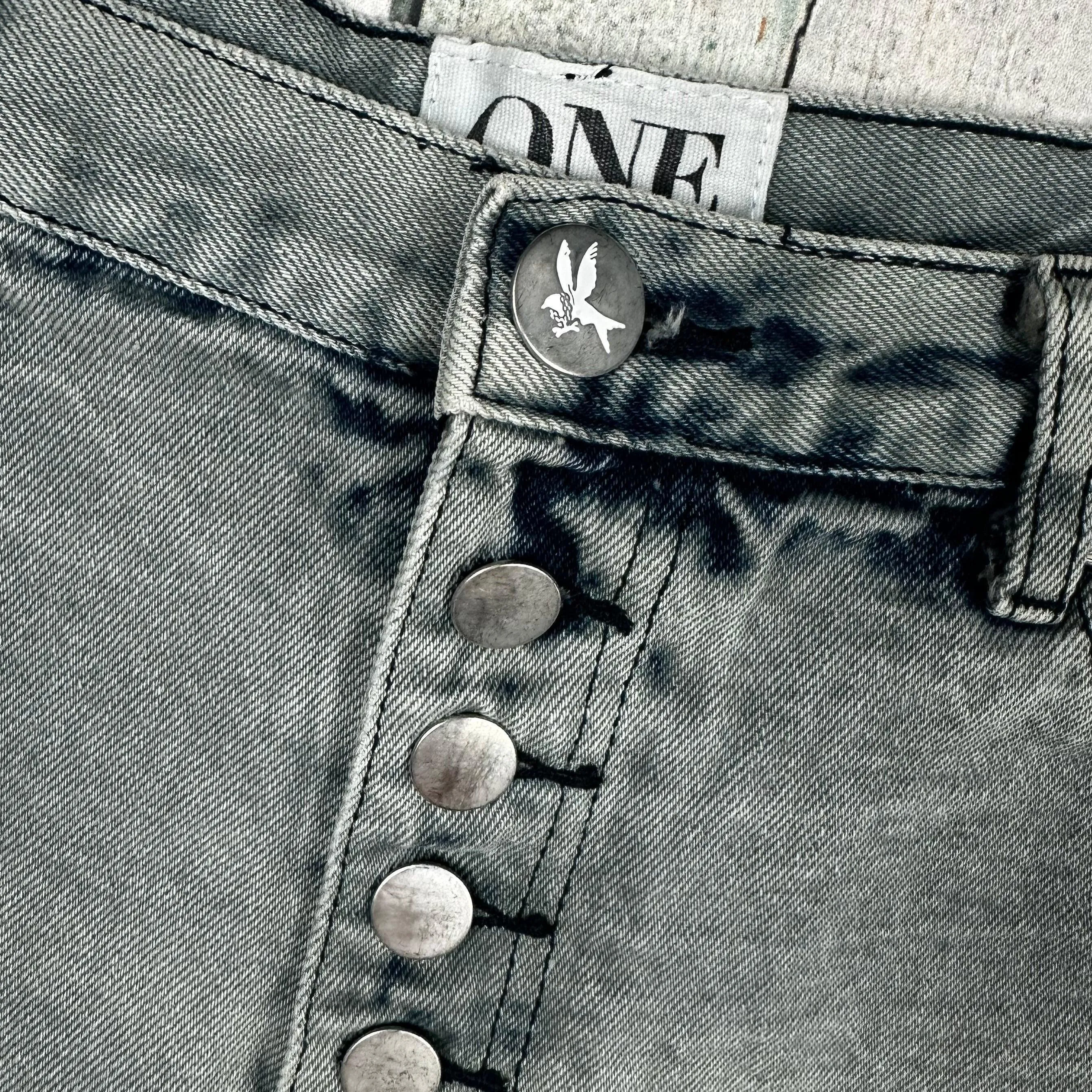 One Teaspoon 'Rollers' Exposed Button Fly Denim Shorts  - Size 27"