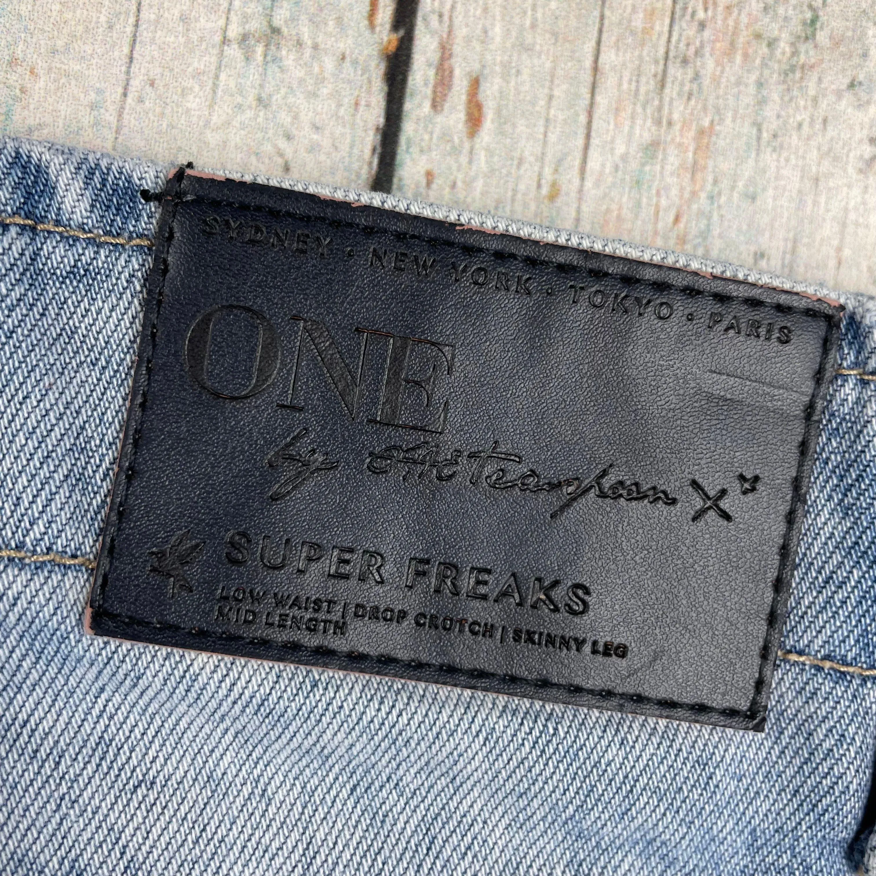 One Teaspoon 'Super Freaks' Lace Up Front Denim Shorts  - Size 27"