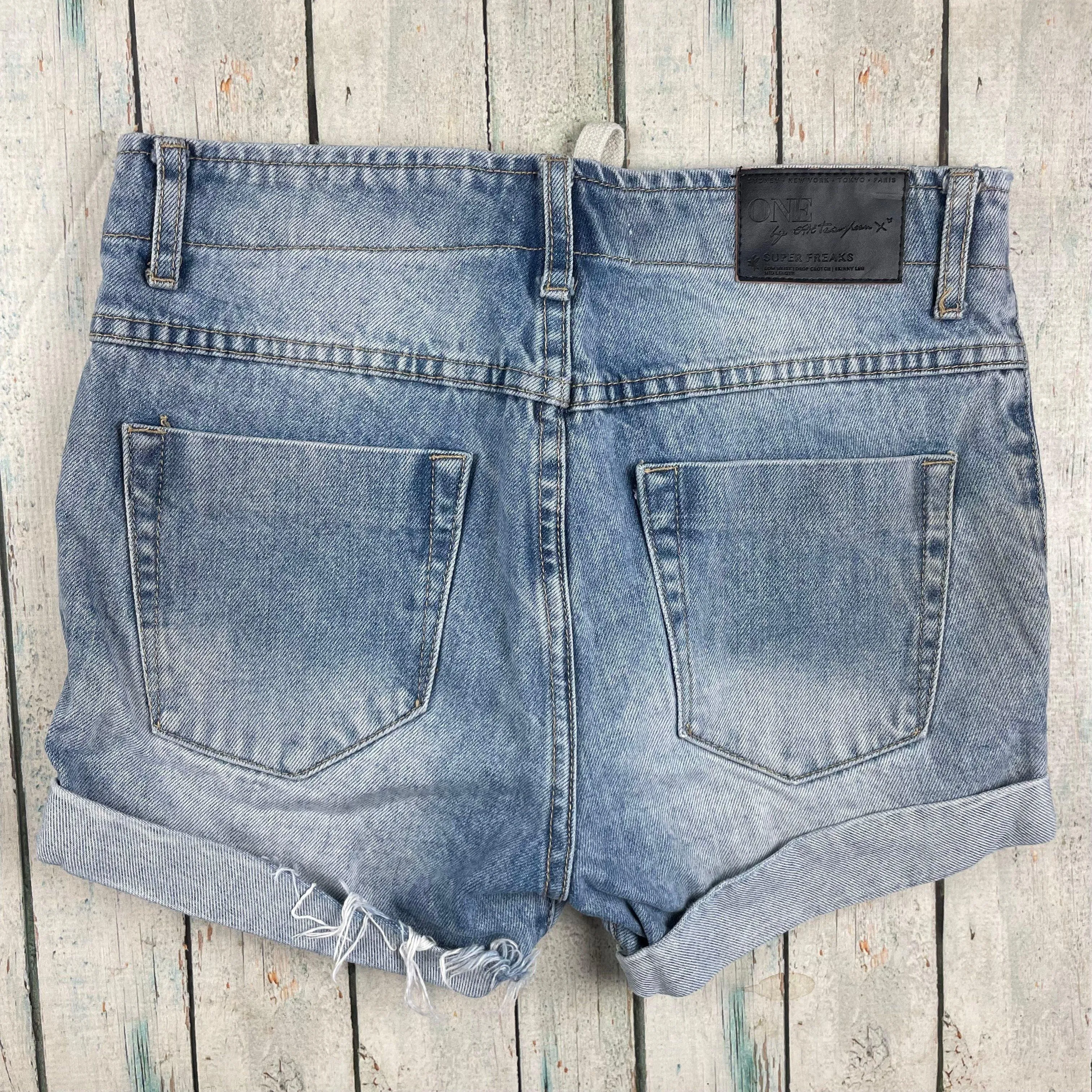 One Teaspoon 'Super Freaks' Lace Up Front Denim Shorts  - Size 27"